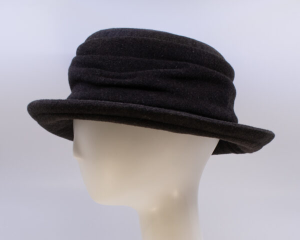 Wool Classic: Claudia (Cashmere) - Moro Brown (Side View)