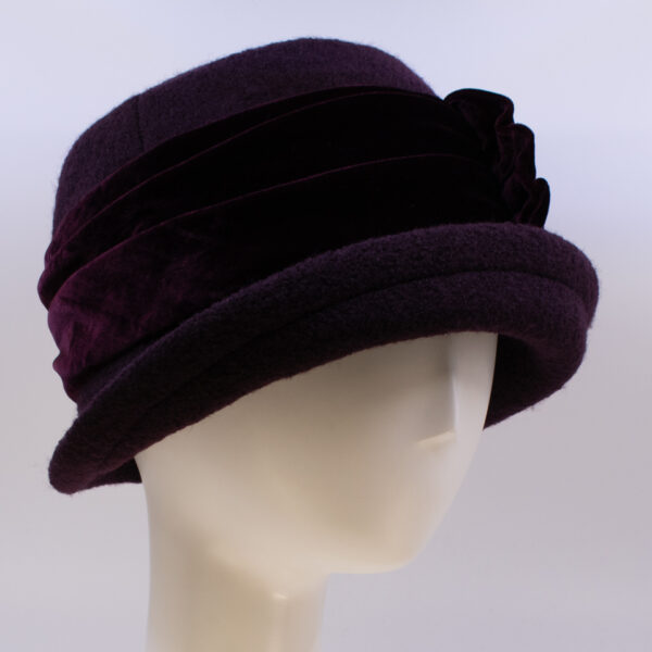 Boiled Wool: Jeanette - Aubergine/Aubergine (Velvet) (Side View 2)