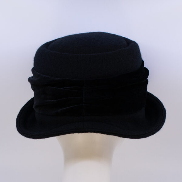 Boiled Wool: Jeanette - Black/Black (Velvet) (Back View)