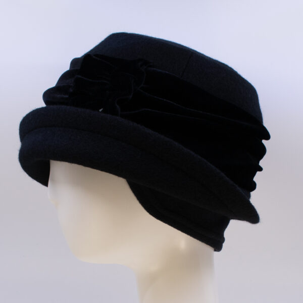 Boiled Wool: Jeanette - Black/Black (Velvet) (Side View) (Ear Cuff)