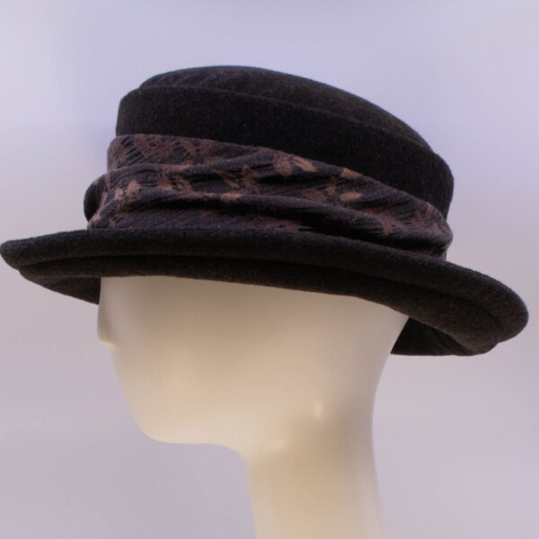 Wool Classic: Claudia - Moro/Leaf (Side View)