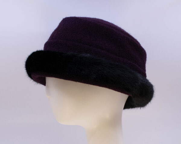 Boiled Wool: Stella - Aubergine/Sochi (Faux Fur) (Side View)