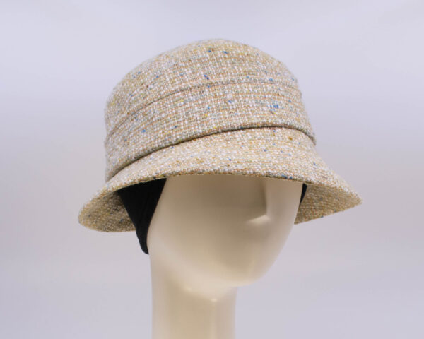 Tweeds: Kaitlin - Pistachio (Side View 2 Ear Cuff)