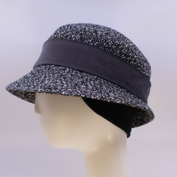 Tweeds: Kaitlin (Velvet) - Black/Grey (Side View Ear Cuff)