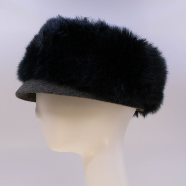 Mohair: Trapper Jane (Oso) - Loden/Oso (Faux Fur) (Side View)