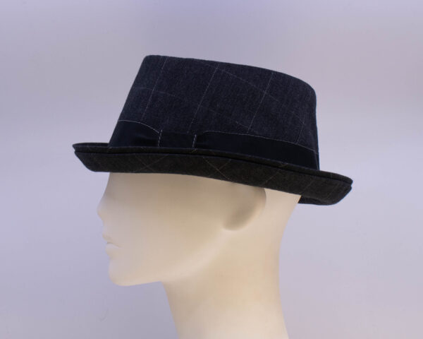 Metropolitan: Rudy (Mens) - Windowpane (Side View)