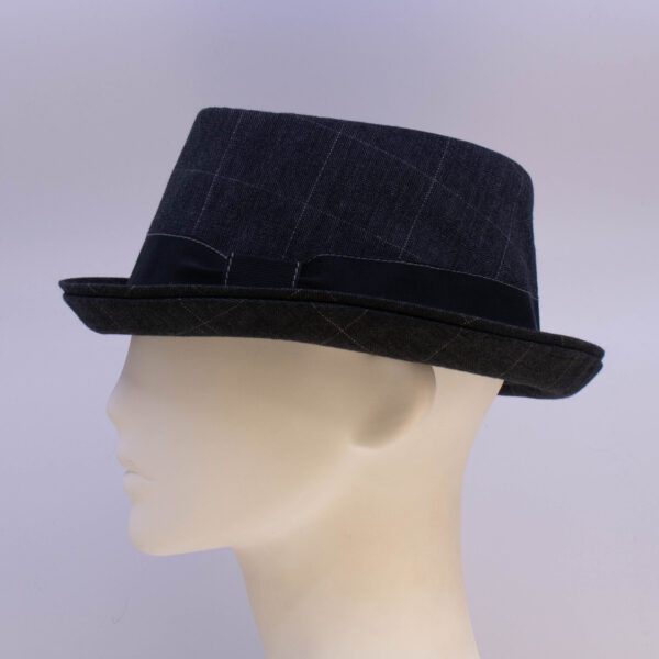 Metropolitan: Rudy (Mens) - Windowpane (Side View)