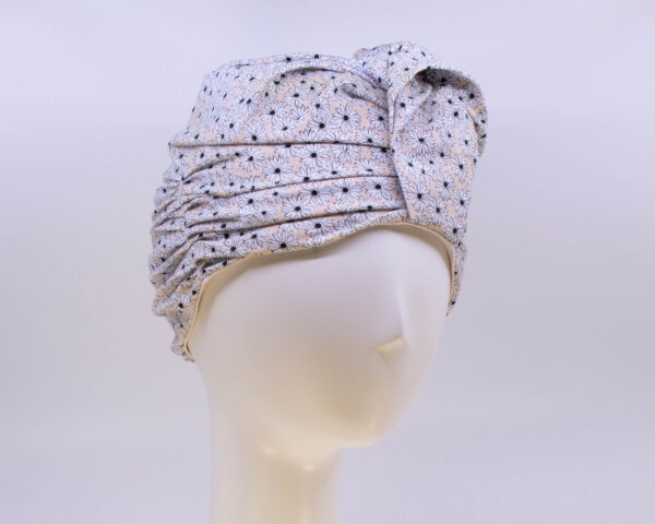 Chambray: Marlise - Daisy (Side View 2)