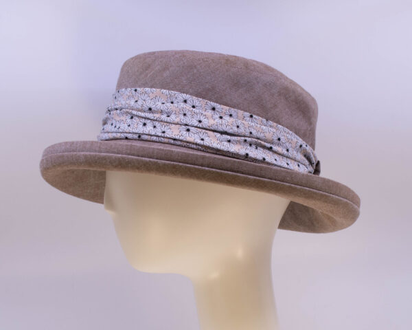 Chambray: Bridget - Sepia/Daisy (Side View)