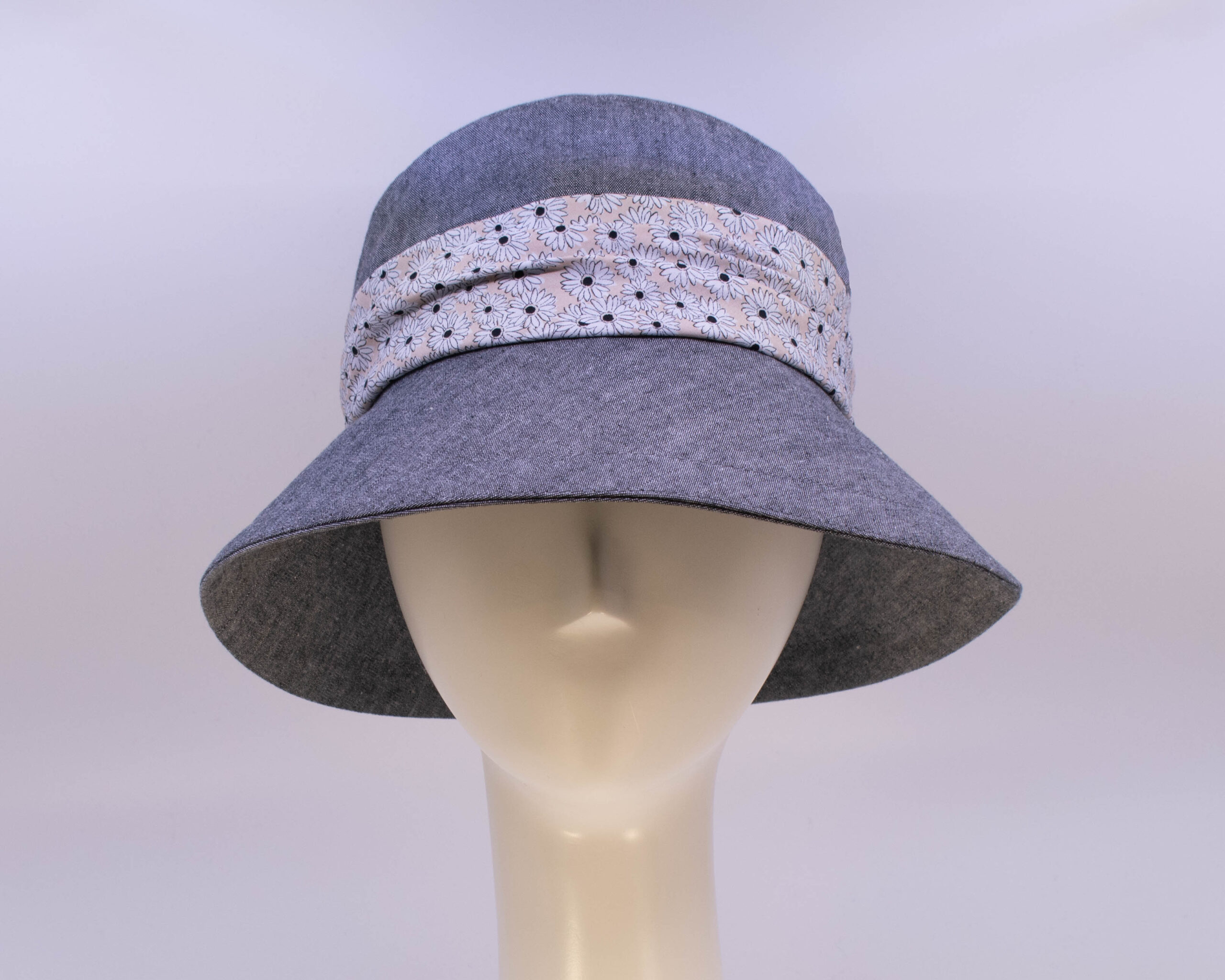 Chambray: Felice (Wrap) - Grey/Daisy