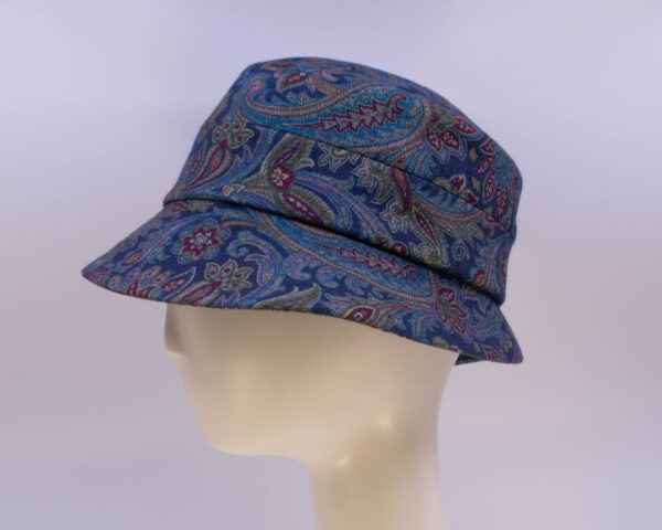 Paisley: Kaitlin - Paisley (Side View)