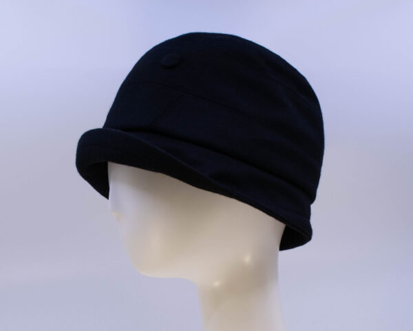 Wool Classic: Bobbi - Black (Side View)