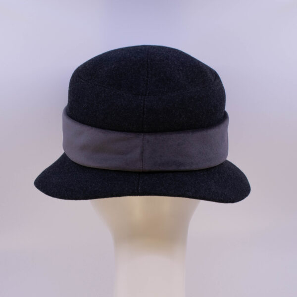 Wool Classic: Kaitlin (Velvet) - Midnight/Grey (Back View)