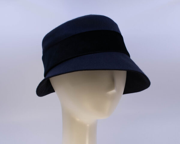 Wool Classic: Kaitlin (Velvet) - Navy/Black (Side View 2)