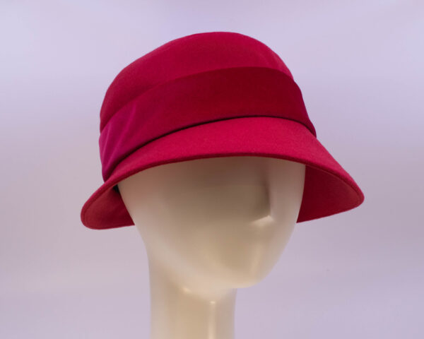 Wool Classic: Kaitlin (Velvet) - Red/Red (Side View 2)