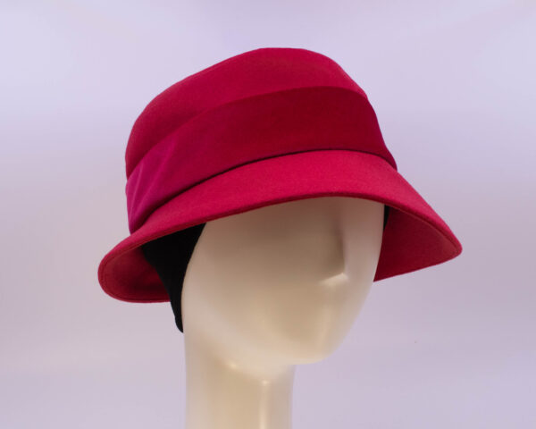 Wool Classic: Kaitlin (Velvet) - Red/Red (Side View 2 Ear Cuff)