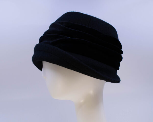 Boiled Wool: Jeanette (Velvet) - Black/Black (Side View)