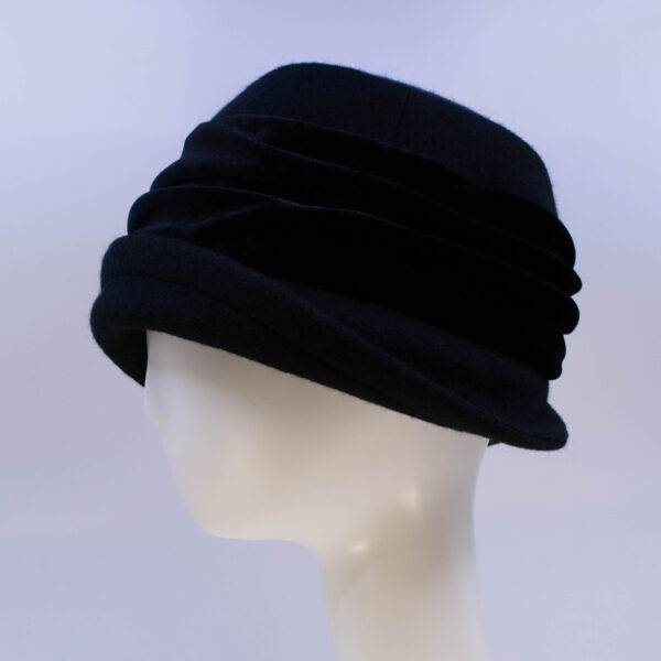 Boiled Wool: Jeanette (Velvet) - Black/Black (Side View)