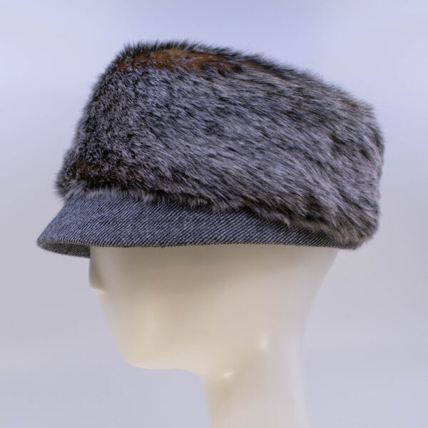 Hidden Fox: Trapper Jane (Faux Fur) - Twill/Fox (Side View)