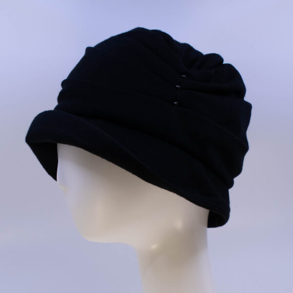 Jersey Girl: Renée - Black Merino (Side View)