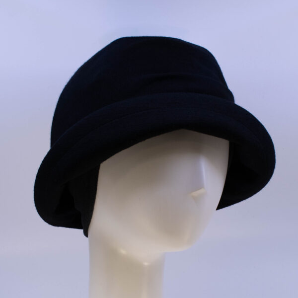 Jersey Girl: Renée - Black Merino (Side View 2 Ear Cuff)