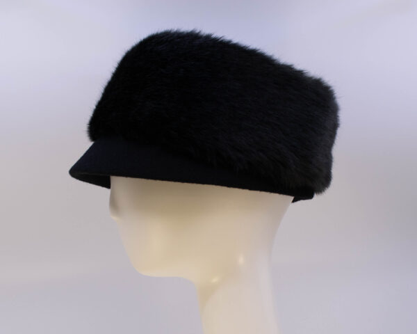 Mohair: Trapper Jane - Black/Sochi (Side View)